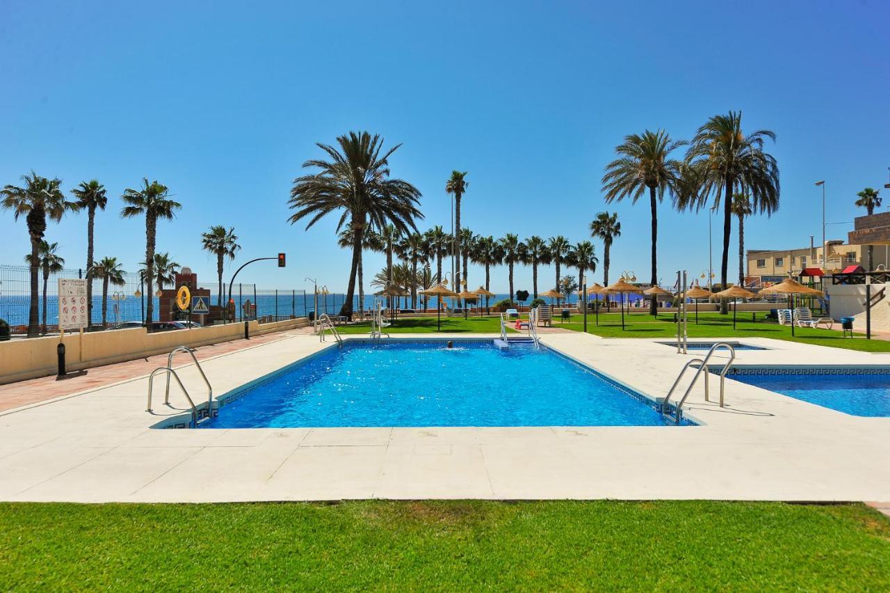 Aloha Playa Benalmadena Canovas Buitenkant foto